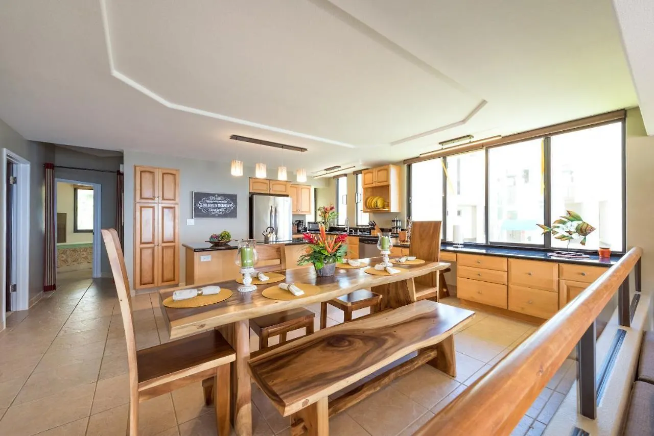 Puu Poa Ocean Bluff Condo, Incredible Views, Walk To Beaches, Pool & Tennis Princeville