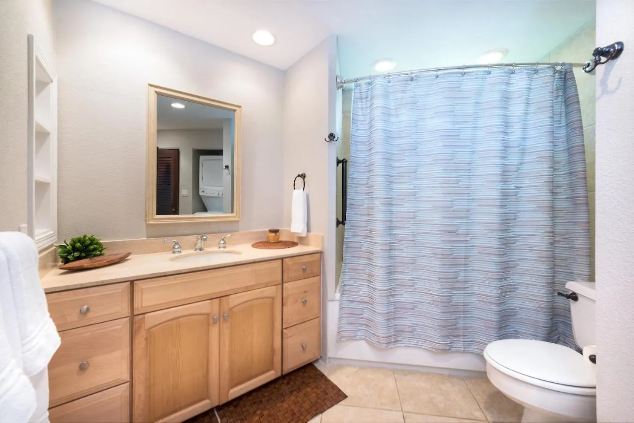 Puu Poa Ocean Bluff Condo, Incredible Views, Walk To Beaches, Pool & Tennis Princeville Apartamento